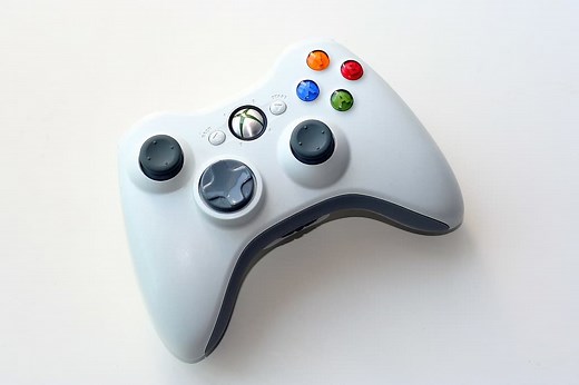 How To Use An Xbox 360 Controller On Xbox One | Yoodley