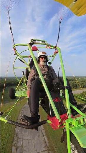 The Truth About Helmets and Flying Powered Parachutes. FAA Requirement?