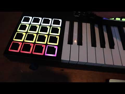 Code 49 M-Audio Keyboard Reset And Changing Colours Tutorial