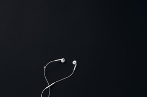 7 Best In-Ear Monitors For Live Performers & Gigs (2025)