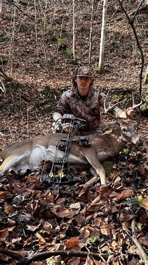 Full video ^ #hunting #bowhunting #deer #deerhunting