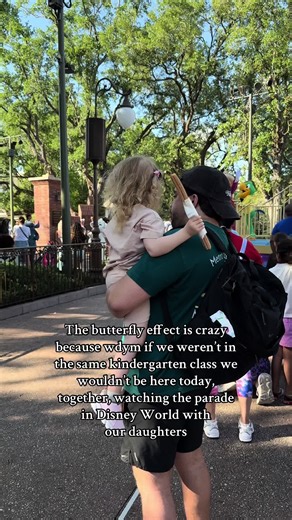 Enjoying the Parade Experience in Disney World