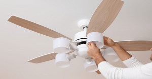 Hunter Ceiling Fan Light Not Working – What To Do?