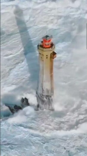 The Nividic Lighthouse, Ushant, Brittany - The First Automatic Lighthouse in the World 🇫🇷