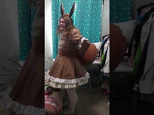 PVC Eevee Cosplay Inflates her New Tail, So bouncy and amazing!