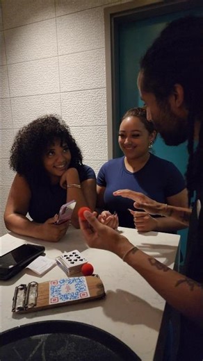 Charming Sponge Ball Magic – Perfect for the Ladies