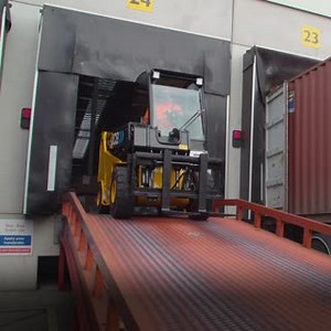 Reach for sustainability! The JCB Electric Teletruk boasts an impressive zero emissions at point of use, allowing for efficient use both indoors and outdoors. | JCB