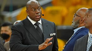 Magic Johnson And Isiah Thomas Were Best Friends Until Isiah Made A Comment About Larry Bird, According To NBA Insider