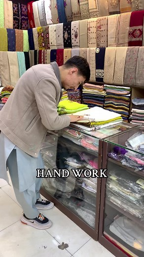 #safeerdupatta #foryou #tiktok #foryoupage #trend #viral #foryoupageofficiall#milliniummallquetta #unfrezzmyaccount