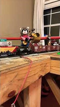 Bachmann ho pere marqutte 1225 #music Thomas and the magic railroad how the moon must feel