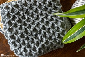 How to Crochet the Crocodile Stitch