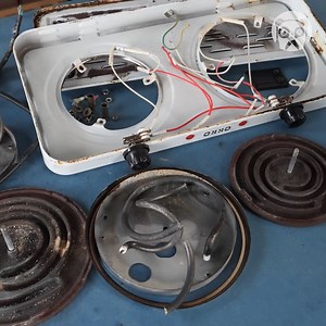 176K views · 581 reactions | What's inside of your LED lamp? Let's see! | Crafty Panda | Facebook