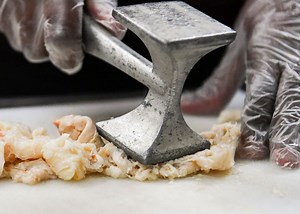 9 restaurants that serve Bahamian conch chowder on the Treasure Coast