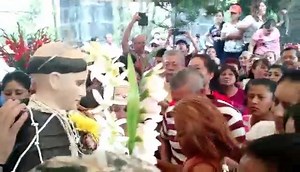 6.2K views · 194 reactions | Bailándole a San Antonio. Hacienda de San Antonio, Comala. Claudette Beal | Colima Antiguo | Facebook