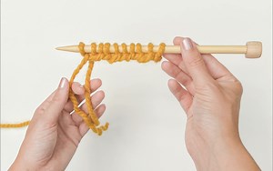 Long Tail Cast On Knitting Technique [7 Easy Steps]
