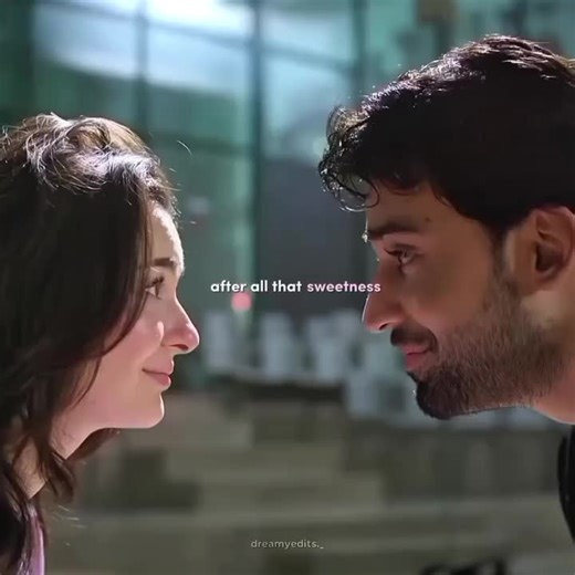 Hania Amir and Bilal Abbas Khan: A Viral Sensation