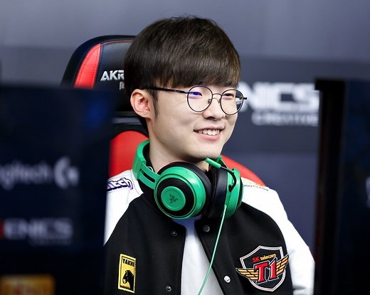 Faker League of Legends Settings, Sensitivity & Gear 2026