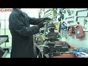 スプリングコンプレッサーの使い方 ストラット 交換方法 - アムテックス