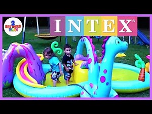 INTEX DINOLAND INFLATABLE PLAY CENTER POOL UNBOXING WITH SLIDE AND SPRINKLER!! 2 BROTHERS PLAY