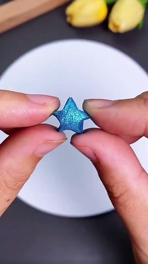 Step-by-Step Origami Star Folding Tutorial