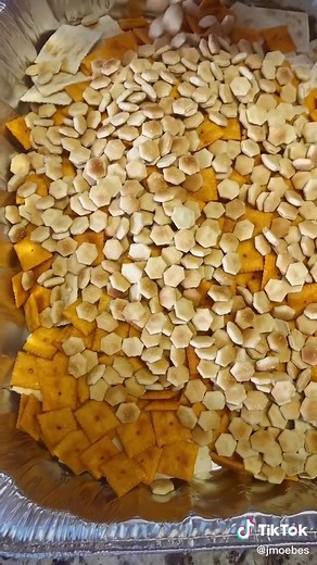 Delicious Firecracker Crackers Recipe