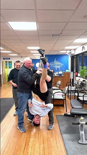 Showing Off a Properly Fit AK Prosthesis | Omri