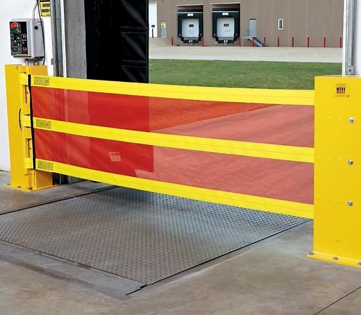Loading Dock Safety Barrier Retractable Dok-Guardian | Materials Handling