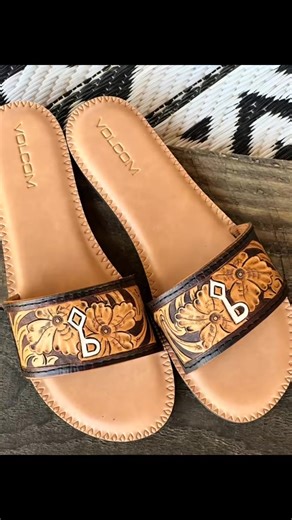 25K views · 473 reactions | Custom Slide Sandals #tooledleather #westernfashion | Rockin Diamonds Leather | Facebook