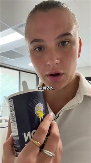 💀 Elle s’est mis du sel sur son bouton…