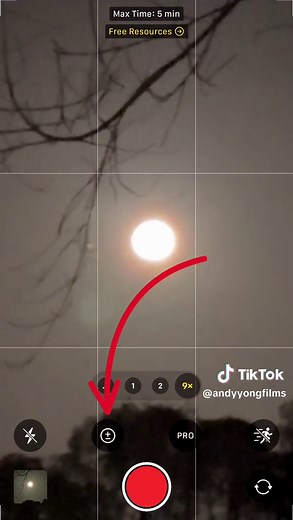 How to Take Stunning Moon Photos with Your iPhone | Easy Tips & Tricks!
