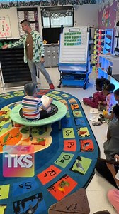 Teaching decomposing numbers is easy with the right lessons and materials! This video shows my class decomposing 7. They’re writing equations and having great math discussions! Grab our newly updated and expanded Decomposing Numbers resource here: TKS STORE: https://bit.ly/BondsTKS TPT: https://bit.ly/MathItUpDecomposingTPT | Kindergarten Smorgasboard