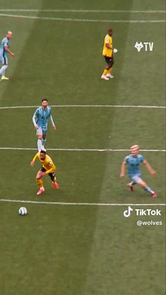 Relentless 😤 #Wolves #PremierLeague #Cunha #StrandLarsen