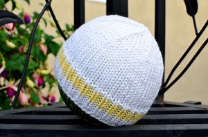 How to Knit a Basic Baby Hat: Free (and Easy!) Pattern With Step-by-Step Videos