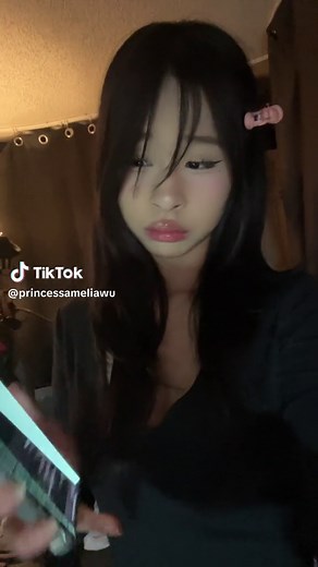 Get the Perfect Disney Princess Makeup Look with These Easy Tips