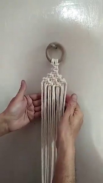 Macramé Pod Tutorial