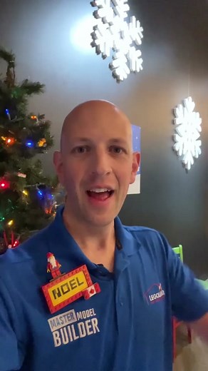 How to Build a Miniature Reindeer with LEGO | LEGO Discovery Center