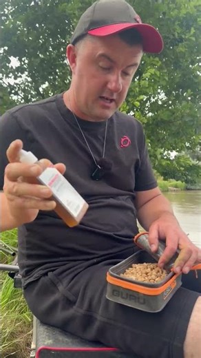 💪𝗧𝗛𝗘𝗬 𝗖𝗔𝗡'𝗧 𝗚𝗘𝗧 𝗘𝗡𝗢𝗨𝗚𝗛 𝗢𝗙 𝗜𝗧 Quick bites from big fish with Sensate™ Fish Accelerant hard pellets.