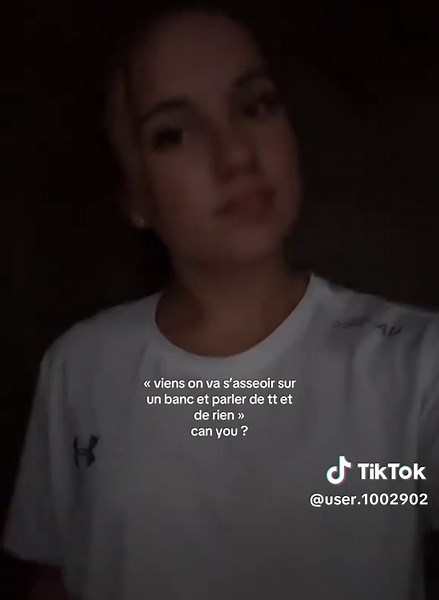 Deep Talks and Conversations on a Bench