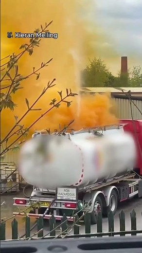 Fire crews respond to 'suspected chemical incident' in Oldham