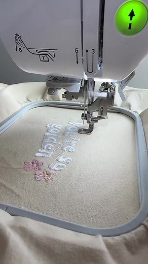 Brother SE700 Embroidery Tutorial: How to Use Your Embroidery Machine
