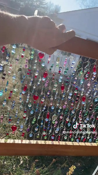 Chicken Wire Suncatcher: Handmade Project Inspiration