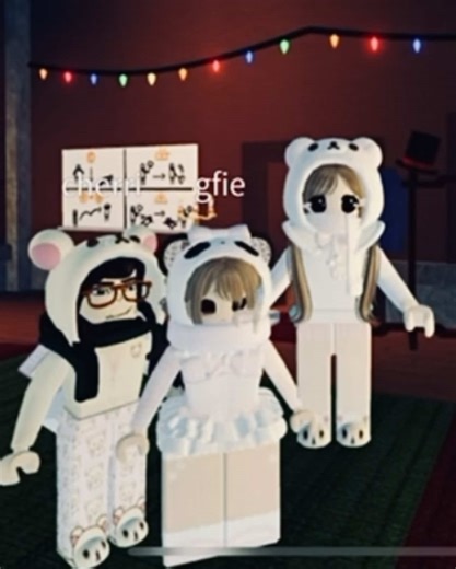 Account Hacked by Childhood Friend: Roblox Drama Unveiled