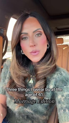 Turning 41 and still married after 21 years with a divorce attorney (yep, we tied the knot, went to law school at Gonzaga and I’ve seen it all from day one) Here are three sassy secrets I swear by to keep the spark alive without the splits. 💍😂