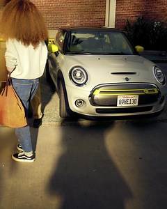 A near silent drive for a louder than life experience with the first all-electric MINI. | MINI