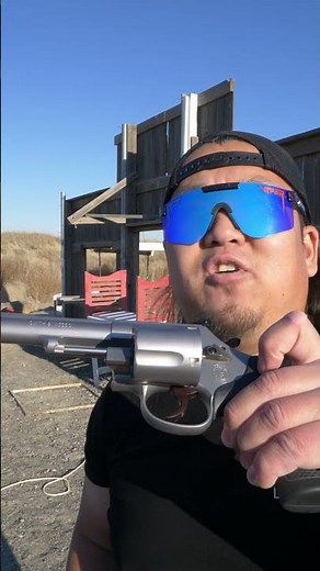 How to use a S&W Model 69 in under 60 seconds (44 Magnum)