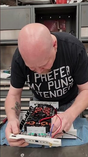 How to replace an RCA jack on an amp! #caraudio #electronics #repair #soldering #audio #diy #stereo