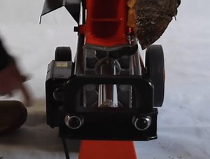 UK's best log splitters: Heavy duty electric, petrol, and manual log splitters reviewed for home and commercial use