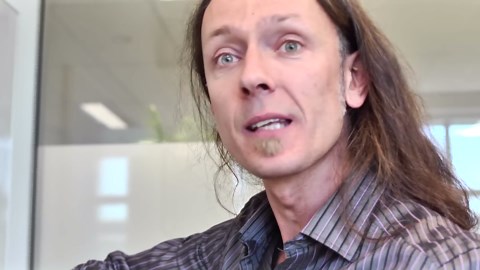 How Quantum Computers Actually Work—The Mind-Bending Tech Explained Simply