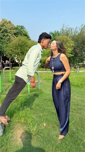 magic challenge with‪@silvermanstatueofficial‬