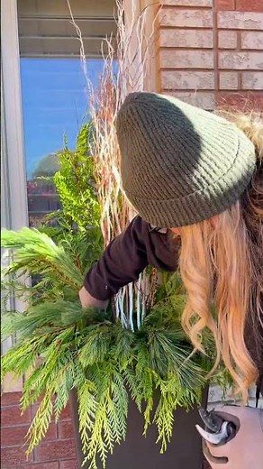 White & Magnolia Christmas Planters Are Pure Elegance 🎄🤍 (2025 Obsession!)